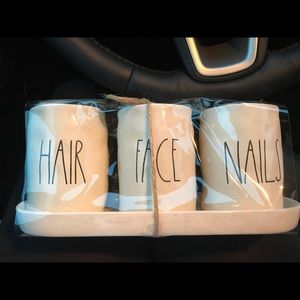 NWT- Rae Dunn ceramic hair face nails storage
